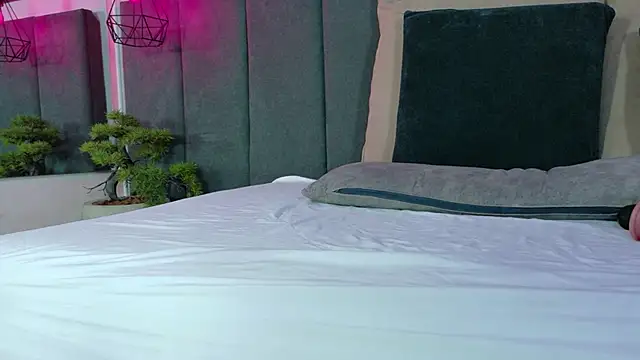 luna_blannco webcam
