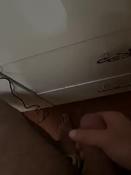 dragon_ndragos live sex cam
