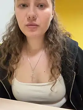 AsynaYuuki webcam