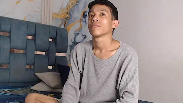 RONALDA_HOT26 webcam