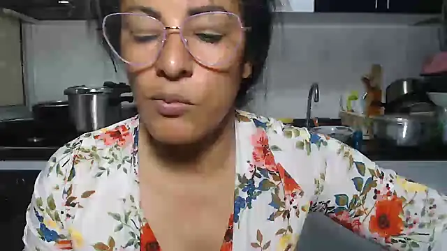 kateleyagrey webcam