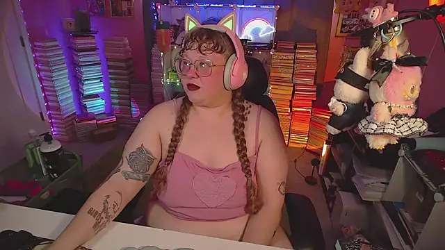 FatVeronica webcam