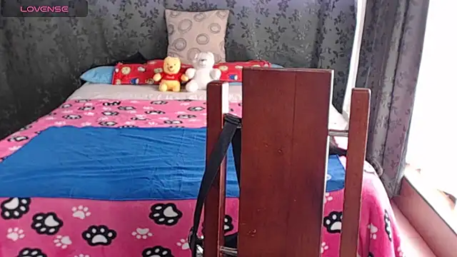 miia-big1boobs_ webcam