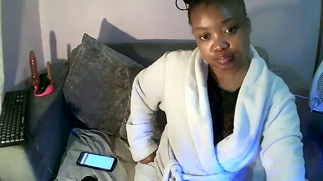 SEXYASSTINAXXX webcam
