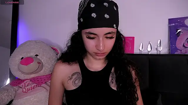 pinksnake - Pinksnake's free webcam - UK Sex Cams