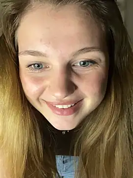Emaline_Fane webcam