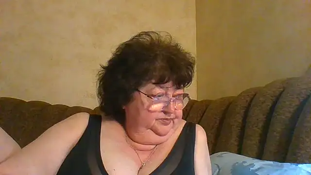 milasky5303 - MilaSky5303's free webcam - UK Sex Cams