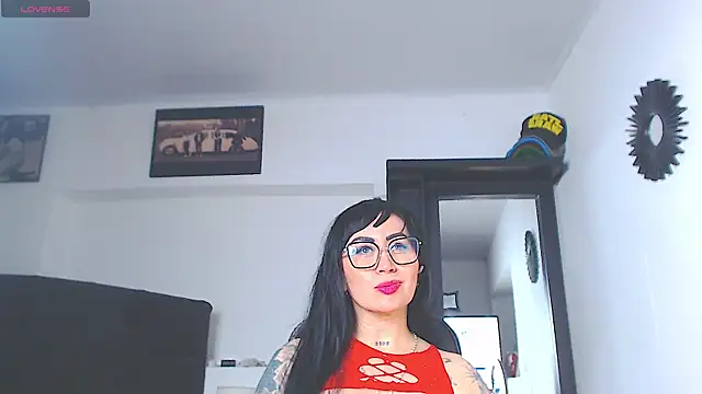 Vicky_hotmilf webcam