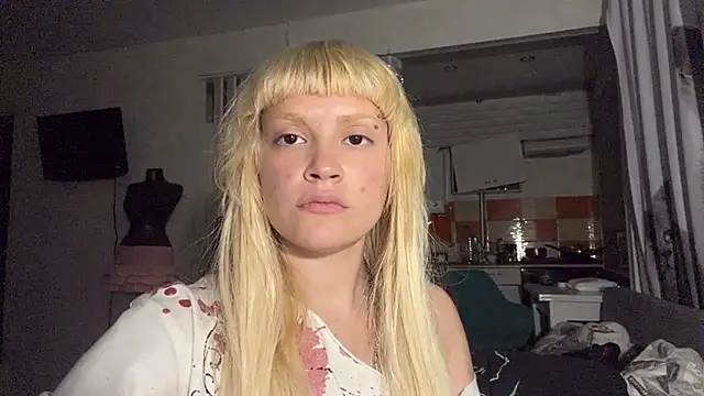 FreedaDeloach webcam