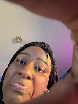 GirthGoddessCoco webcam