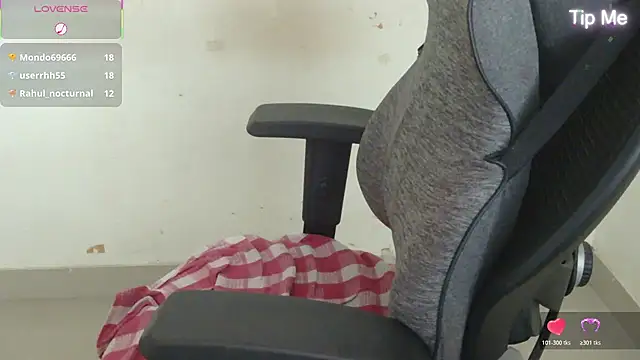 punemodel webcam