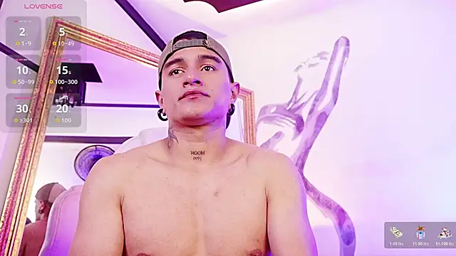 LiamDeep webcam