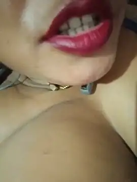 Karishma_bhabi99A webcam