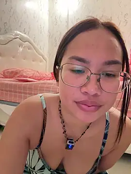 Ponthip webcam