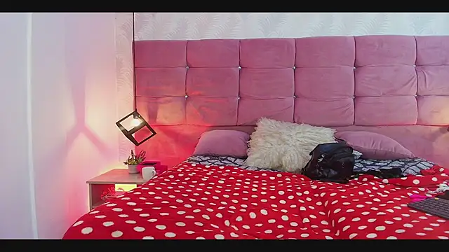 CelesteNeirafg webcam