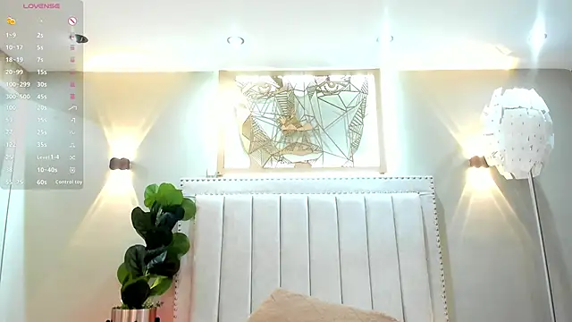 _LaraMom_ webcam
