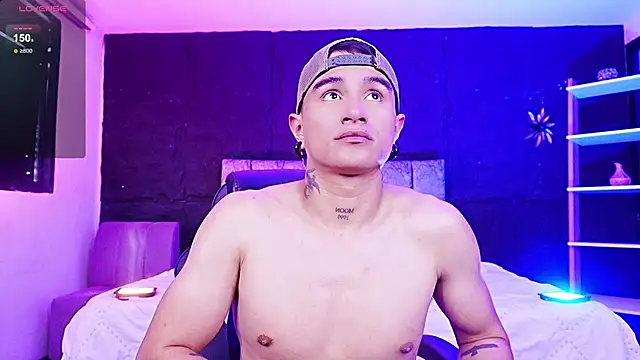 LiamDeep webcam