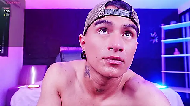 LiamDeep webcam