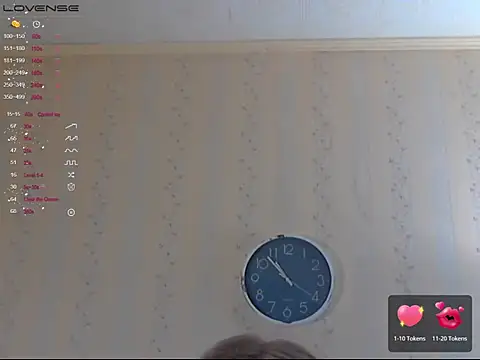 LustfulSarah webcam
