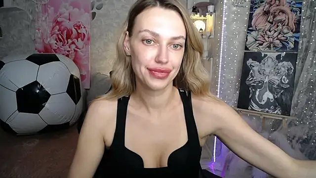 NickyAdamidi webcam