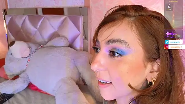 Evangelyne_1 webcam