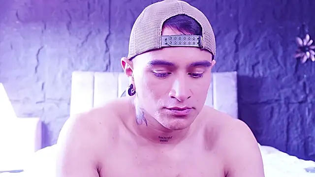 LiamDeep webcam