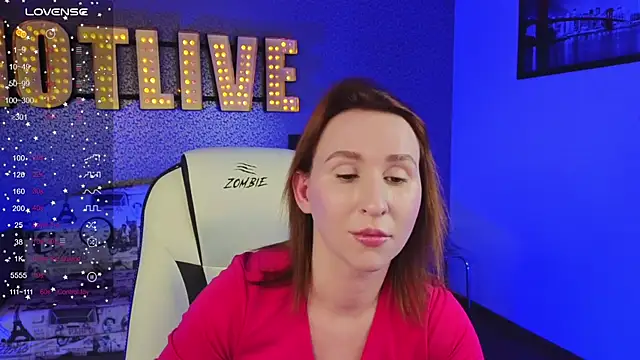Kriswix live cam on StripChat