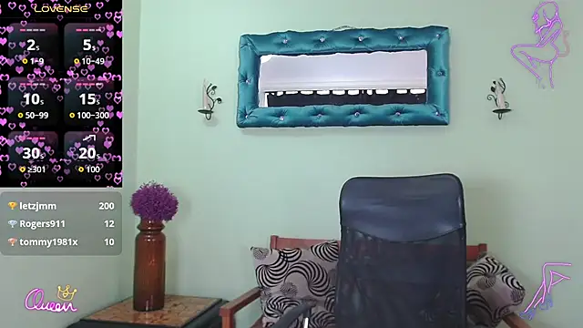 _Victoria_Jones_ webcam