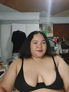 LianaCruzado webcam