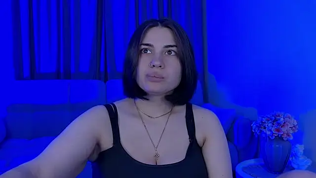 AdrianaToress webcam