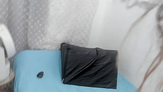 brillit-squirt live cam on StripChat