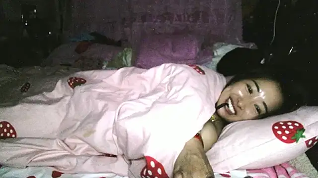 hebe-02 live cam on StripChat