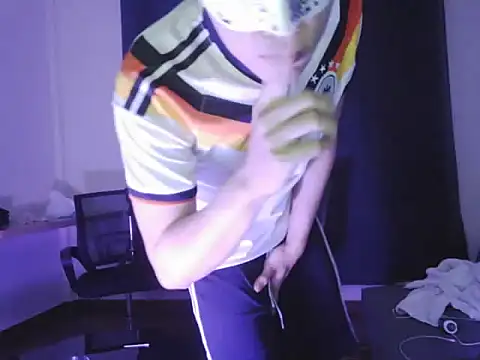 boyhigh1997 - Boyhigh1997's free webcam - UK Sex Cams