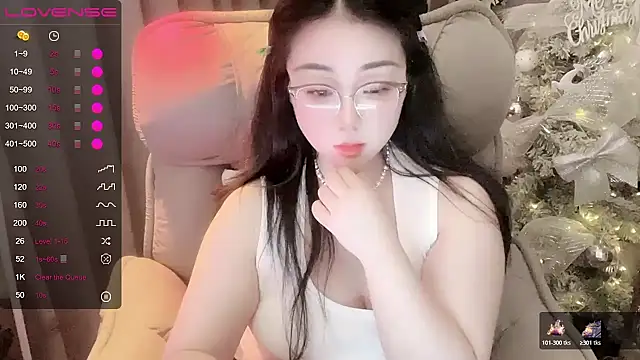 Monica-666888- webcam