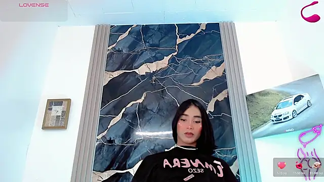 tyle_brunette webcam