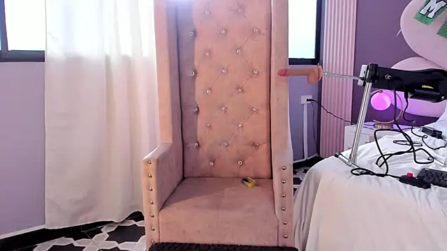 AmmyJones_ webcam