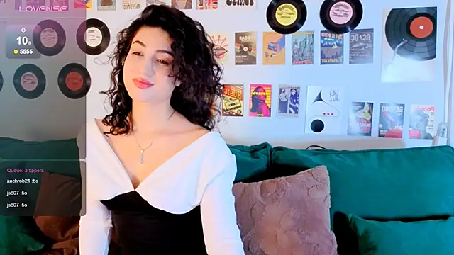 Maya_Rogerss webcam