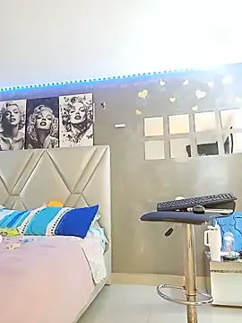 sexyzoe_69 webcam