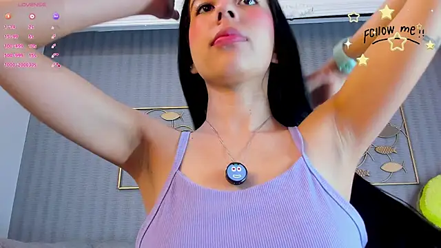 laraa_jeean webcam