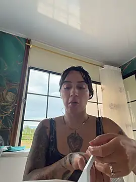 EmmyEvans1 webcam