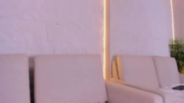 Ali_Hamilton webcam