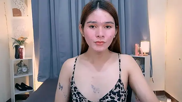 Mimi_Mckinley webcam