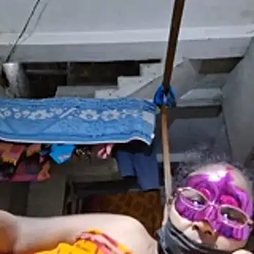 Riya45326 webcam