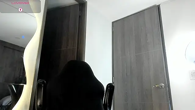 Dimitri_Bass webcam