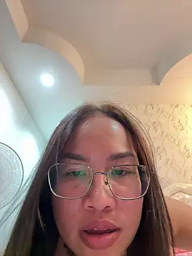 Ponthip webcam