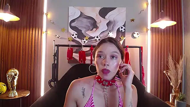 Doll4anall webcam