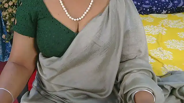 Mallu_Manisha webcam