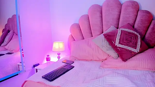 Mommy_Big_Ass webcam