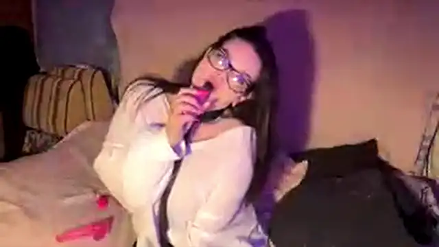 LiyaHoly webcam