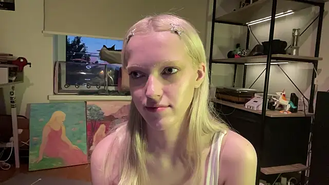ShoshanaNogueras webcam